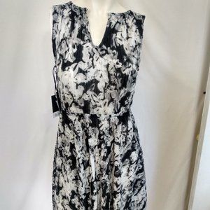 Black and White Floral Print Dress